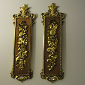syroco wall plaques
