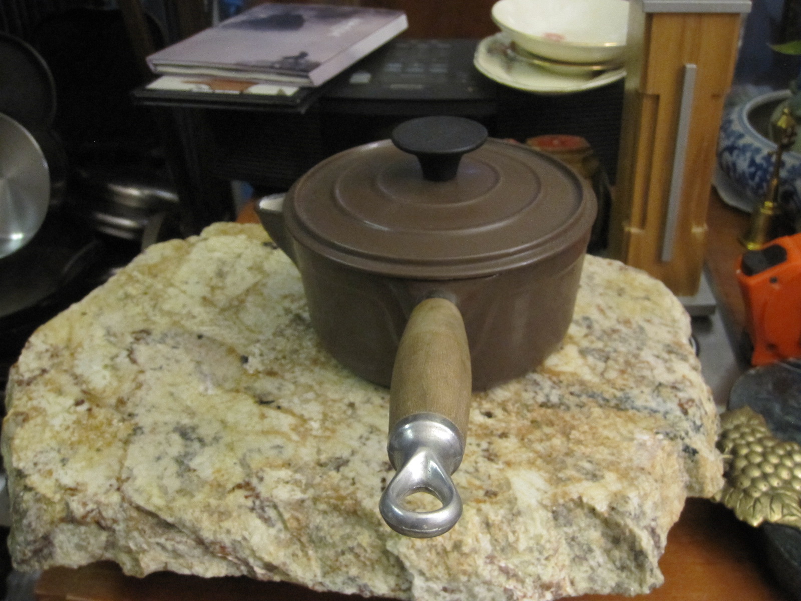 Cocotte En Fonte Le Creuset Marron – Ancienne – Cuisine Vintage Et Authentique
