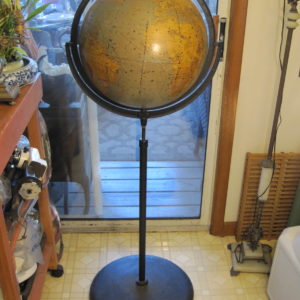 16 Inch Platform Floor Globe