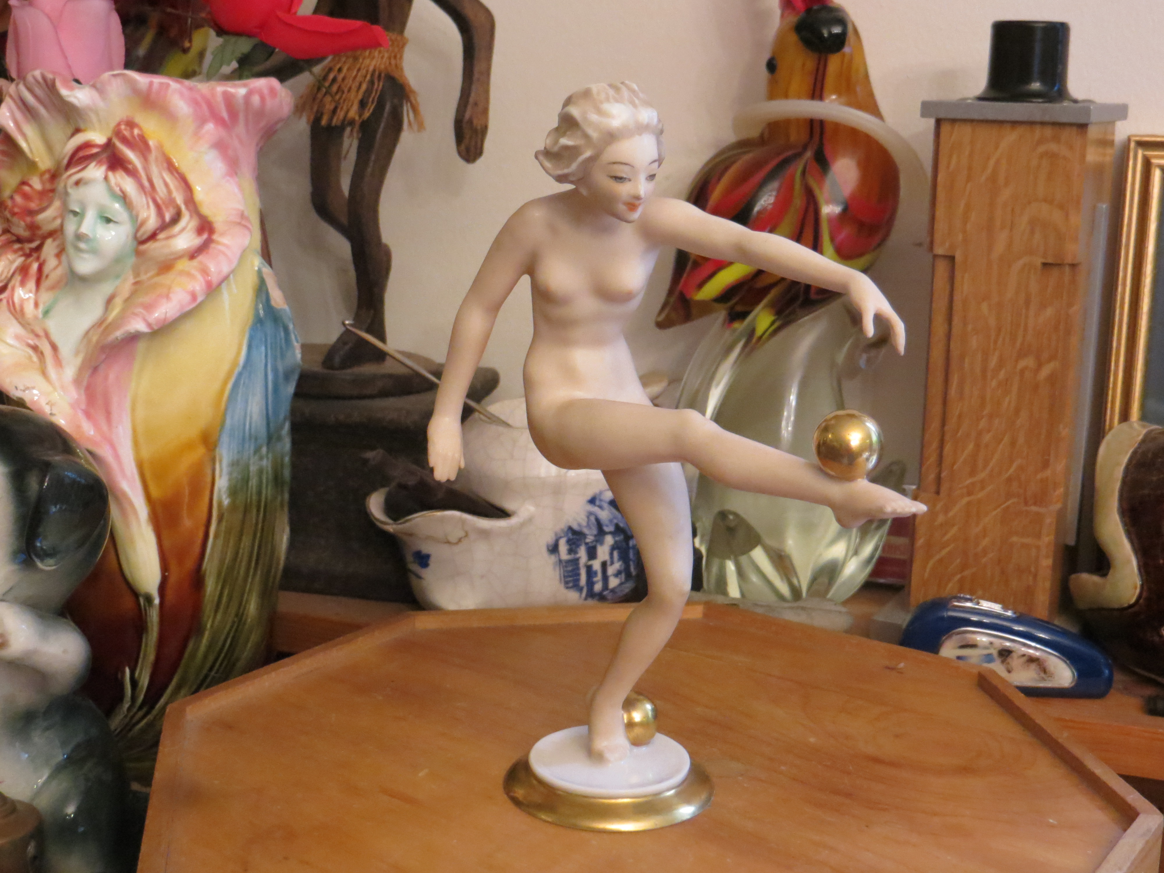 Art Deco Hutschenreuther Porcelain figurine Nude Ball Player C Werner