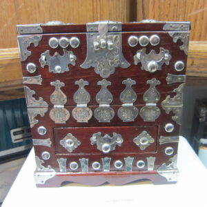 Vintage Jewelry chest, Lacquered Box