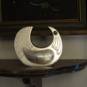 Joaquin Taller Tinta Ecuador Gemstone Art Bird